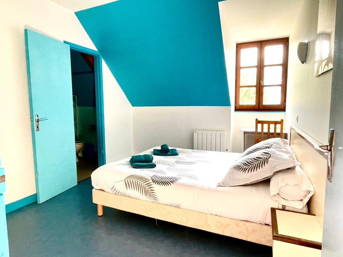 Auberge Le Beaulieu -Cantal Bagian luar foto